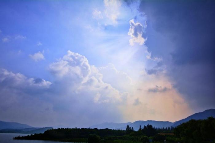 點(diǎn)擊查看原圖